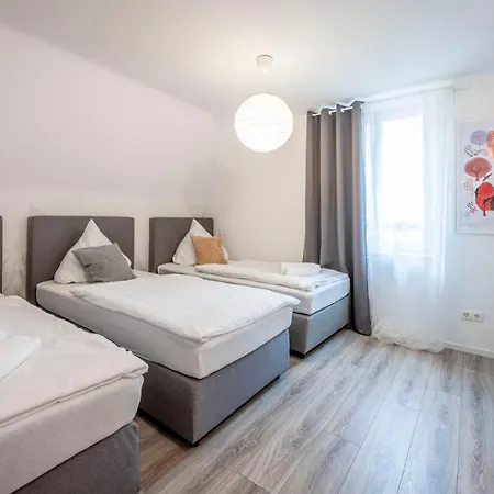 Meerdesign - 8 Personen - Zwischen Mannheim Und Heidelberg